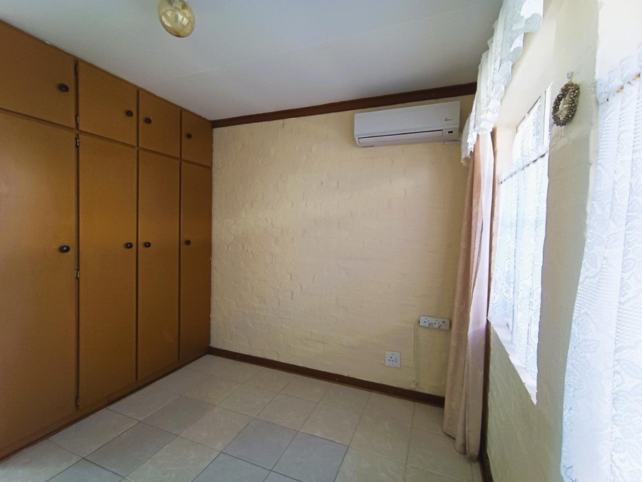 2 Bedroom Property for Sale in Pentagon Park Free State